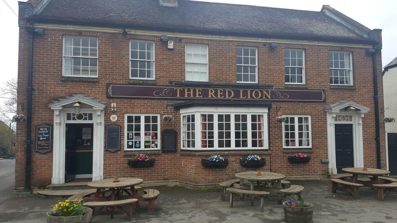 Hotel The Red Lion Heytesbury Esterno foto